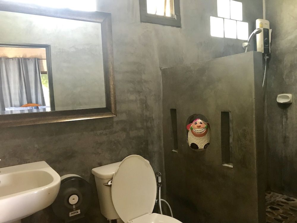 Phupha Inn Resort Bungalow, 1 Double Bed 7