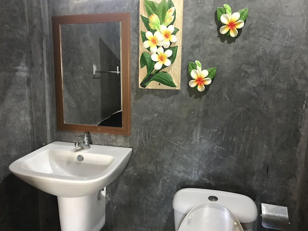 Phupha Inn Resort Bungalow, 1 Double Bed 6