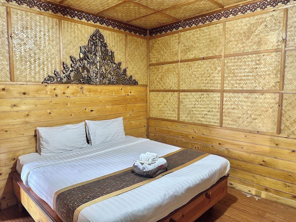 Montri Resort Donmuang Bangkok Standard Double Room 3