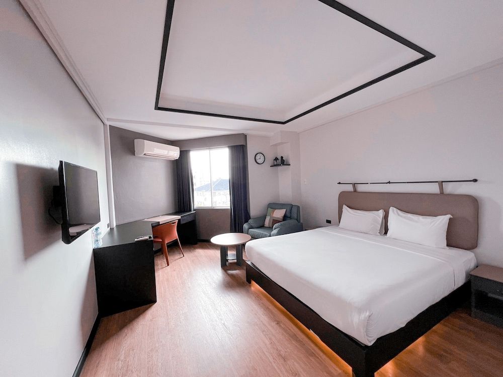 PRS Hotel by Sojourn Standard Double Room 5
