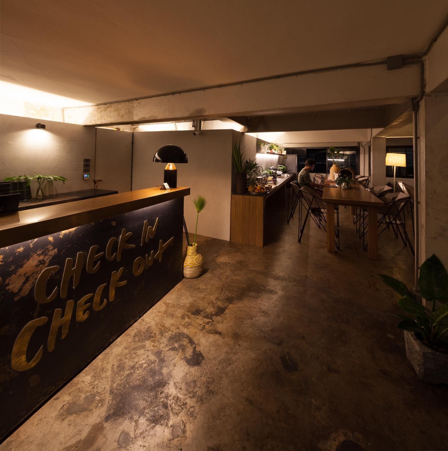 shared lounge/tv area