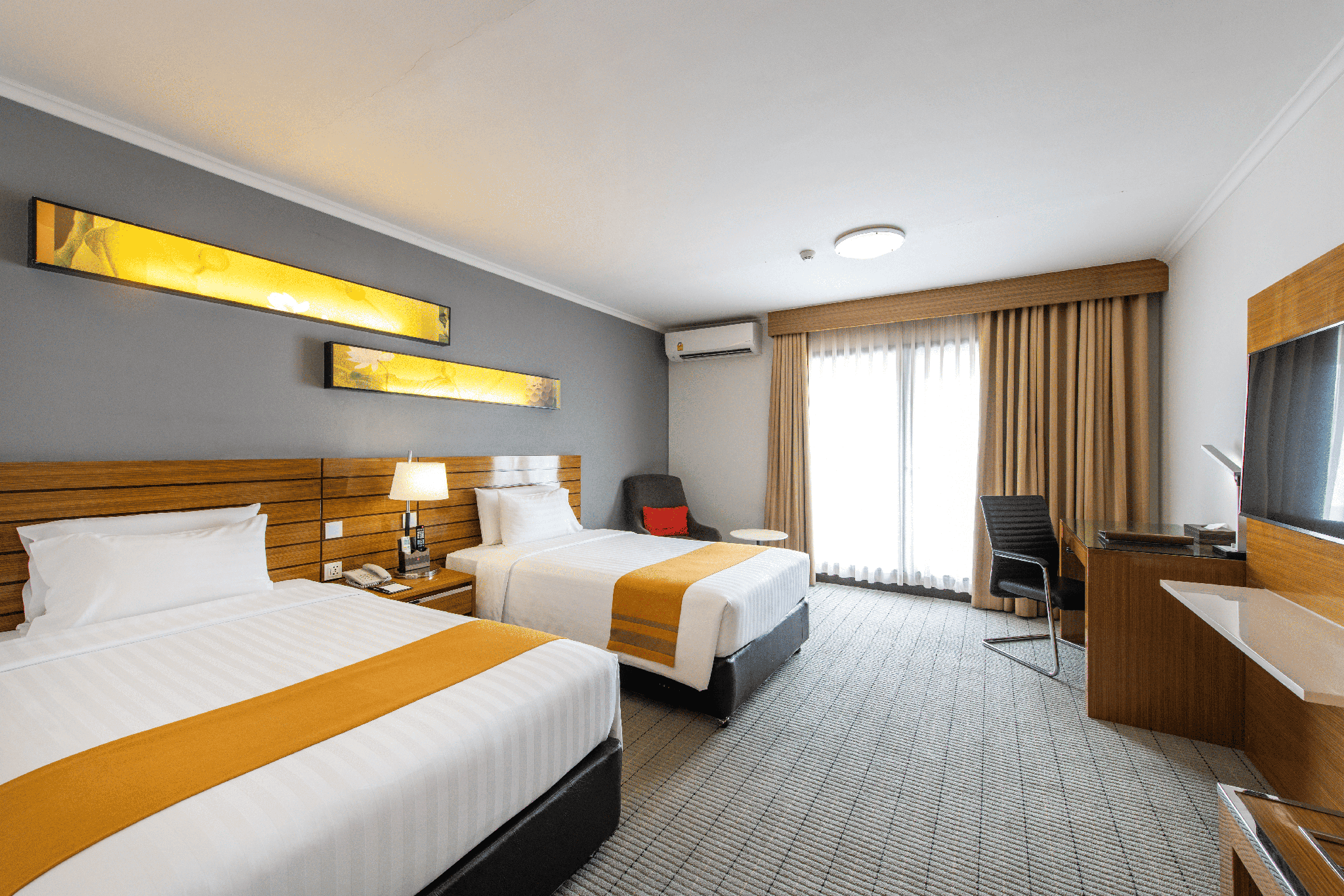 undefined Maple Hotel 5