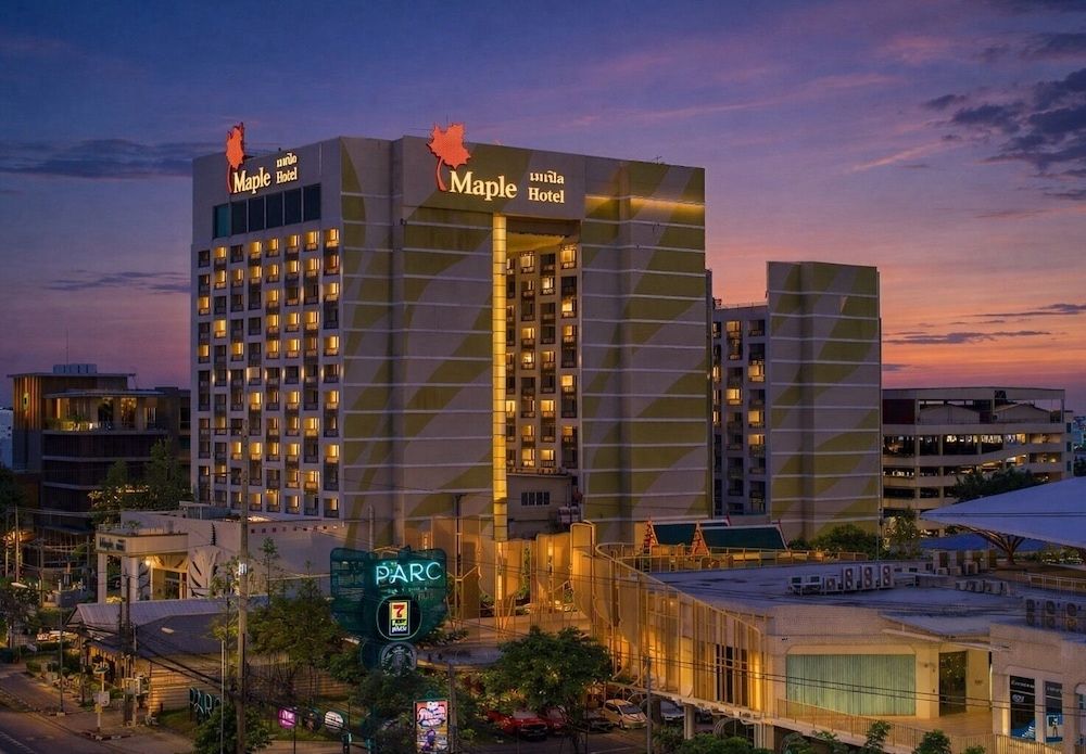 undefined Maple Hotel