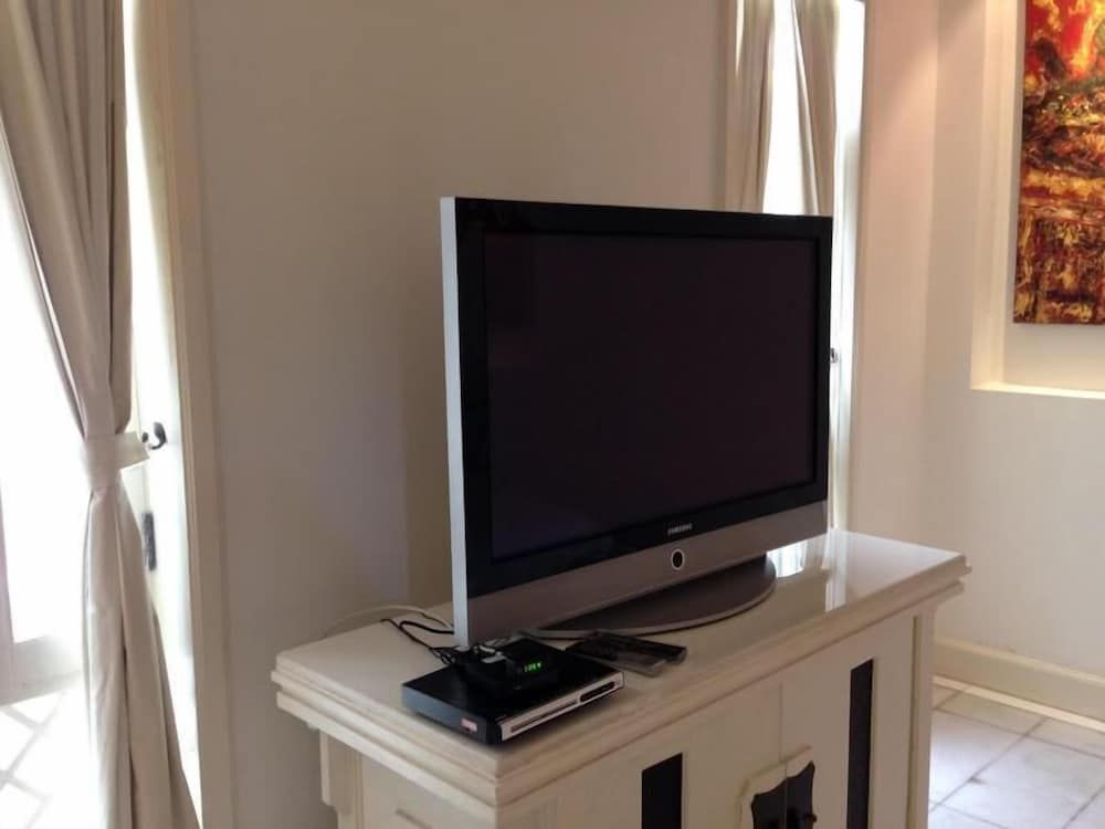 Bann Tazala Exclusive Residence Deluxe Room 5