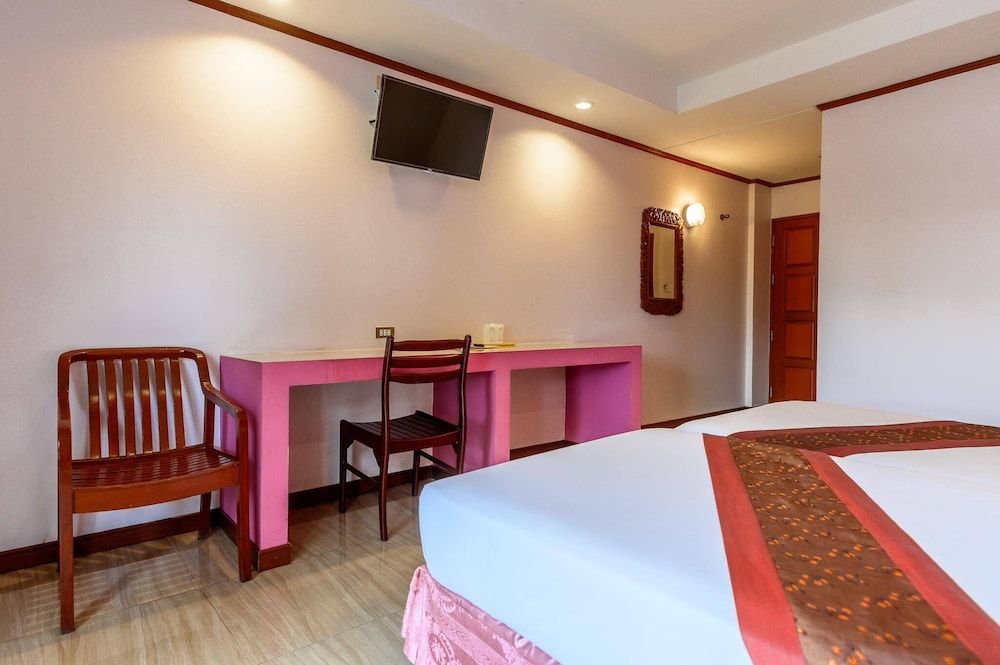 Beverly Hill Park Hotel Deluxe Room