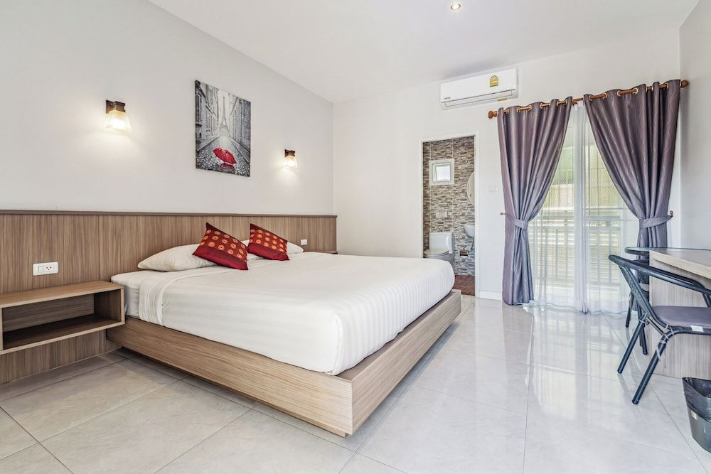 undefined Winrisa Place 6