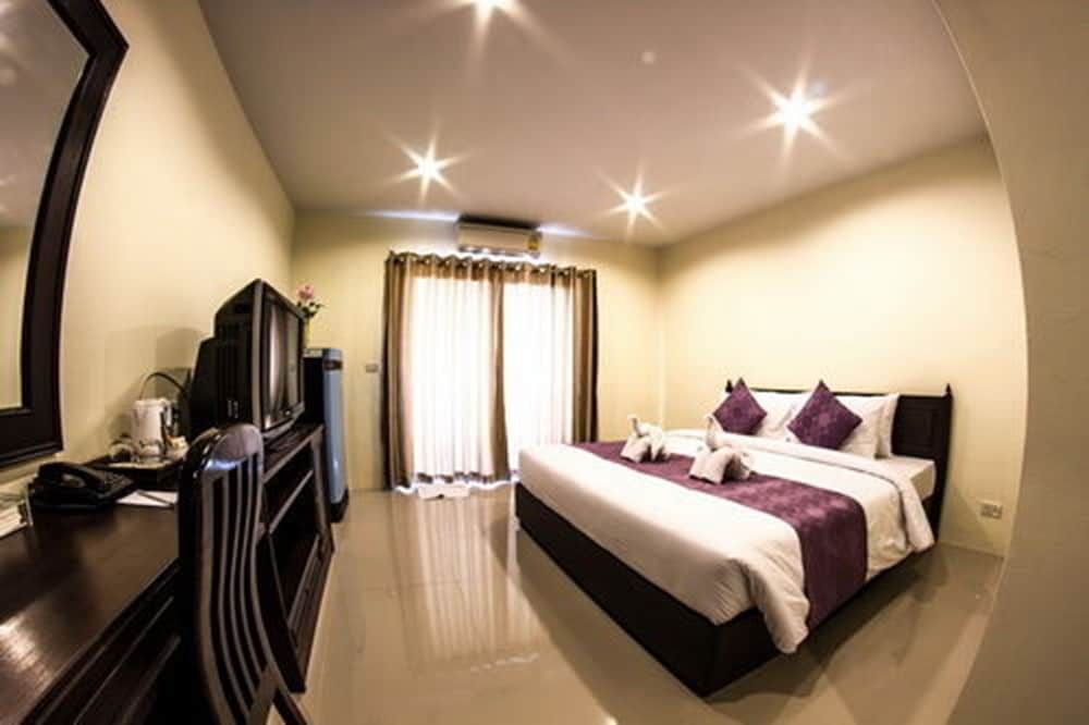 undefined Meesuk Place 6