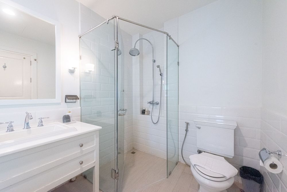 Peggy's Cove Resort Deluxe Room 15