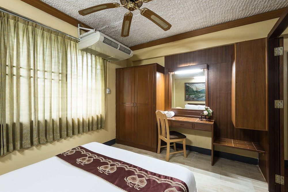 Seashore Pattaya Resort Superior Room 25