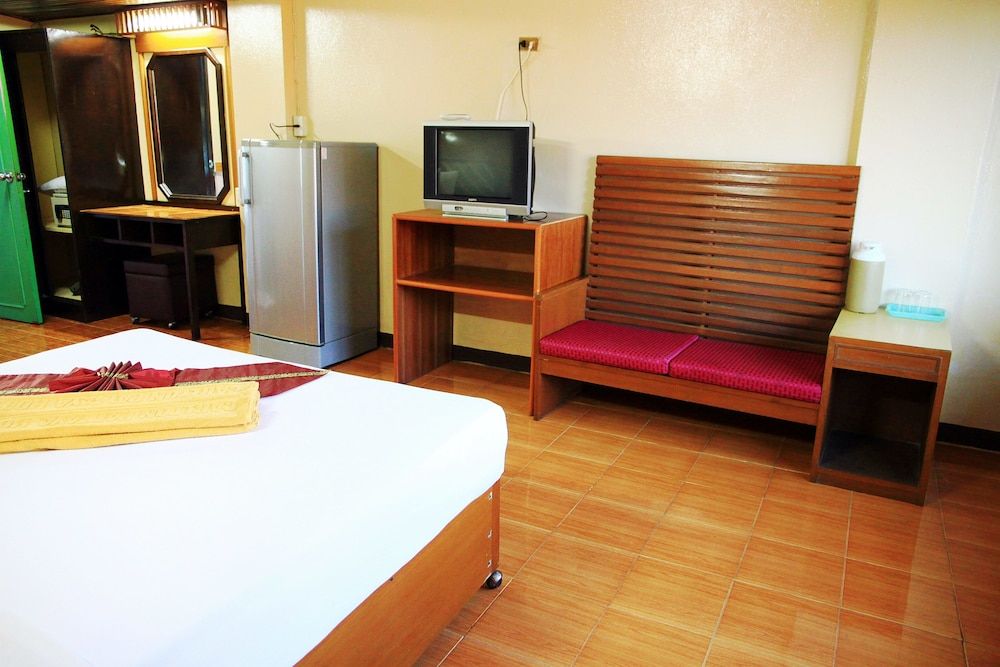 Seashore Pattaya Resort Superior Room 4