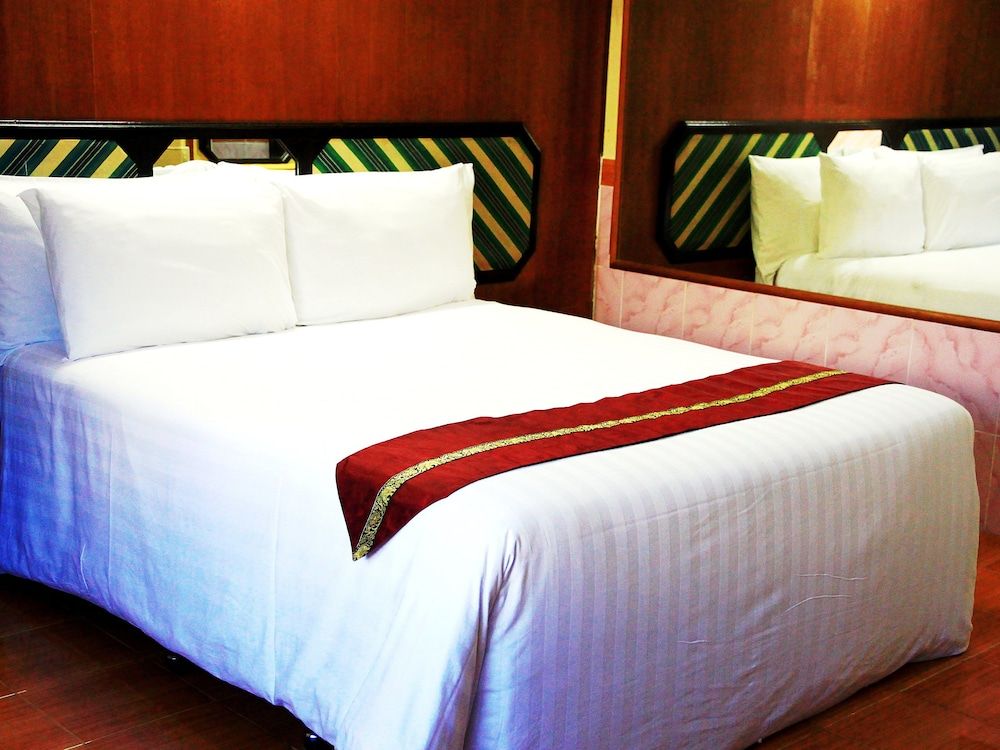Seashore Pattaya Resort Superior Room 10