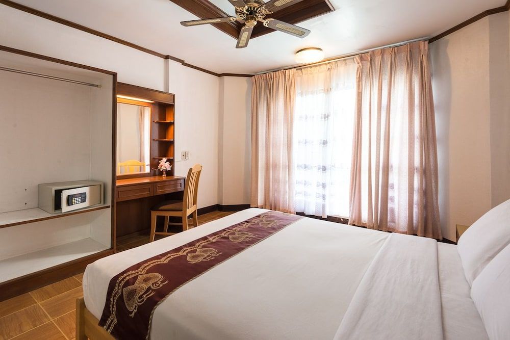 Seashore Pattaya Resort Superior Room 27