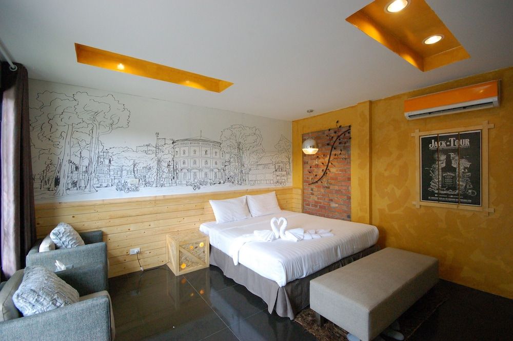 The Regent Resort Phuket Standard Room 2