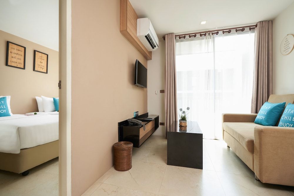 Cross Vibe Chiang Mai Decem One Bedroom Suite with Bath Tub 4