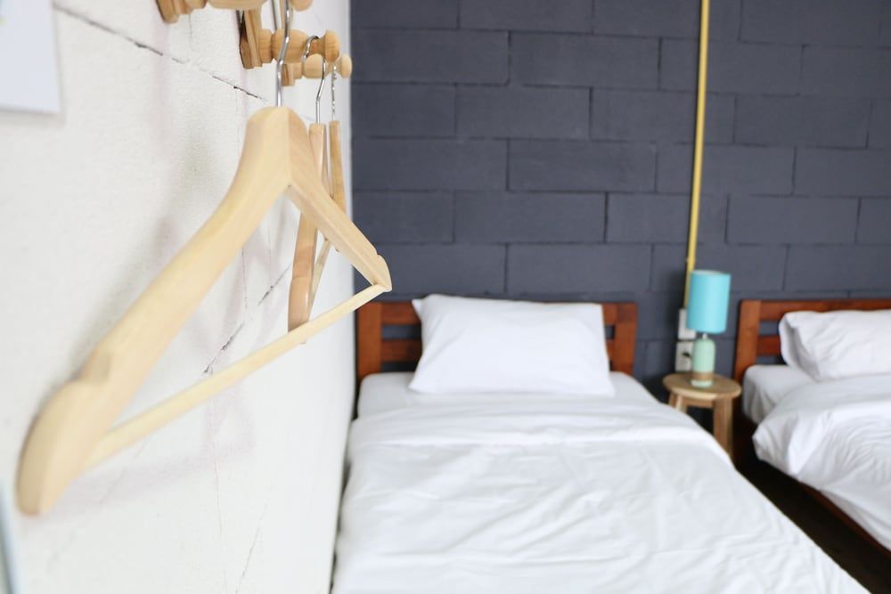 Private Twin Room with Balcony, Shared Bathroom (Type B)