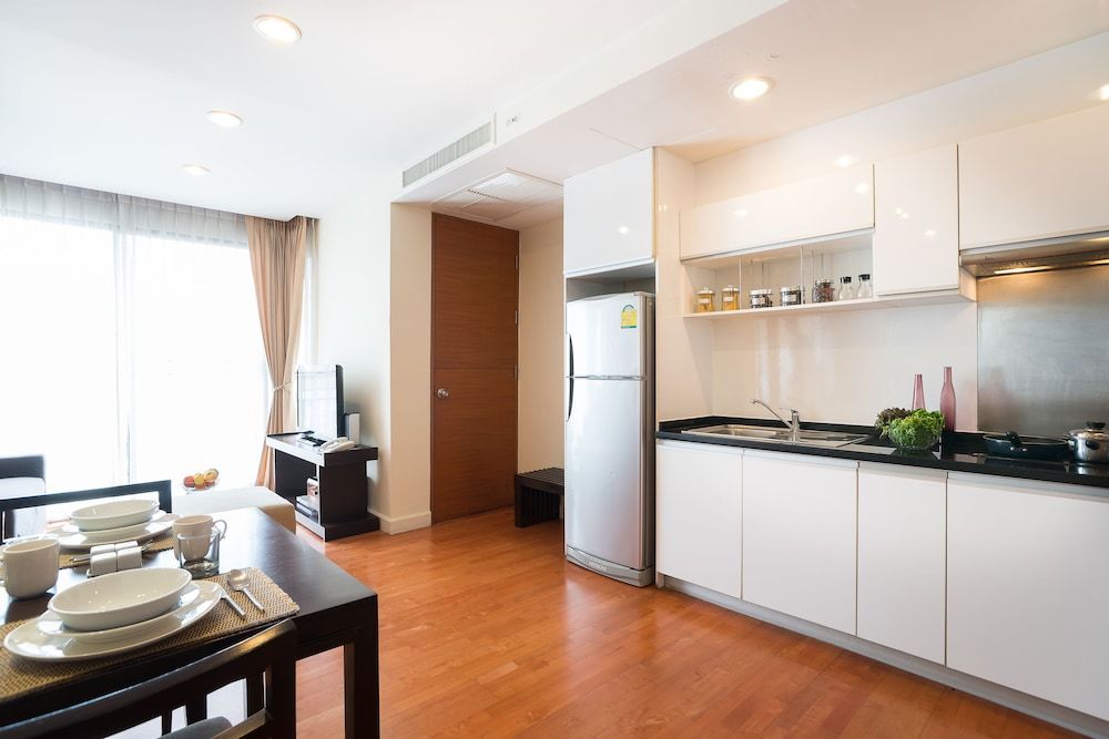 Amanta Hotel & Residence Ratchada 1-Bedroom Deluxe Suite with City View 5