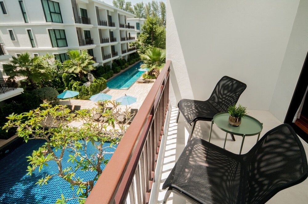 The Title KR Beach Condotel Rawai Phuket Comfort Suite, 1 Bedroom, Pool View 17