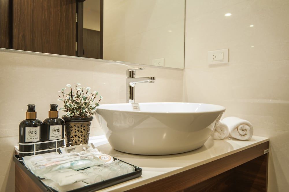 The Title KR Beach Condotel Rawai Phuket Comfort Suite, 1 Bedroom, Pool View 19