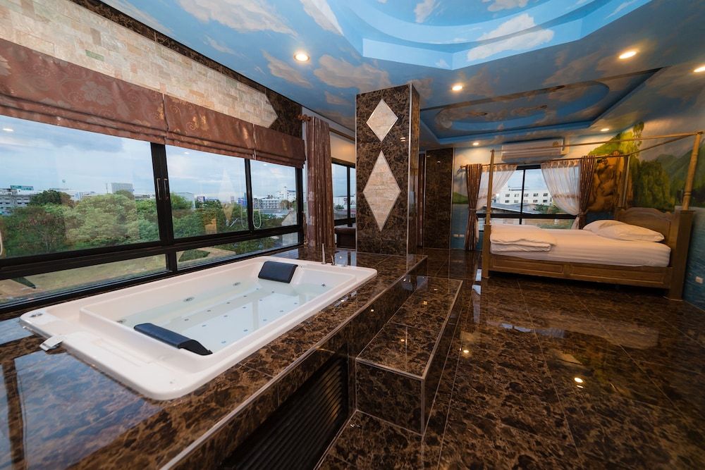 Thongtara House Boutique Residence Honeymoon Studio Suite 3