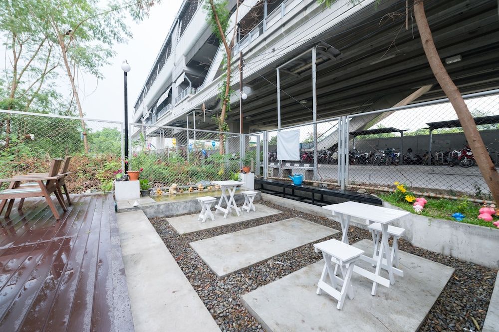 undefined NTY Hostel BKK Airport 10