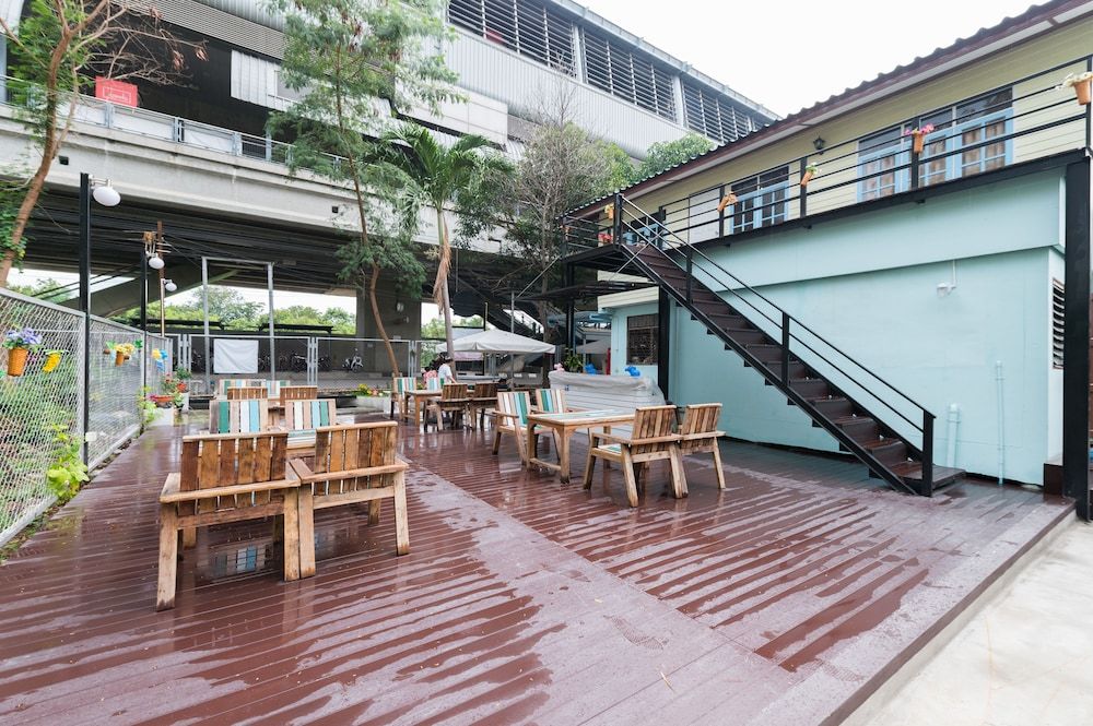 undefined NTY Hostel BKK Airport 3