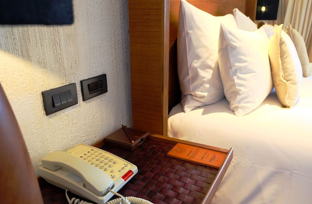 undefined Hansar Samui Resort & Spa 10