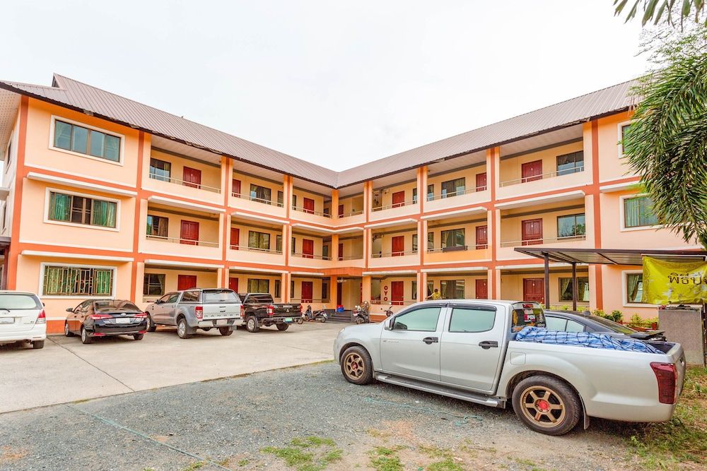 undefined OYO 1024 Thank Place 2