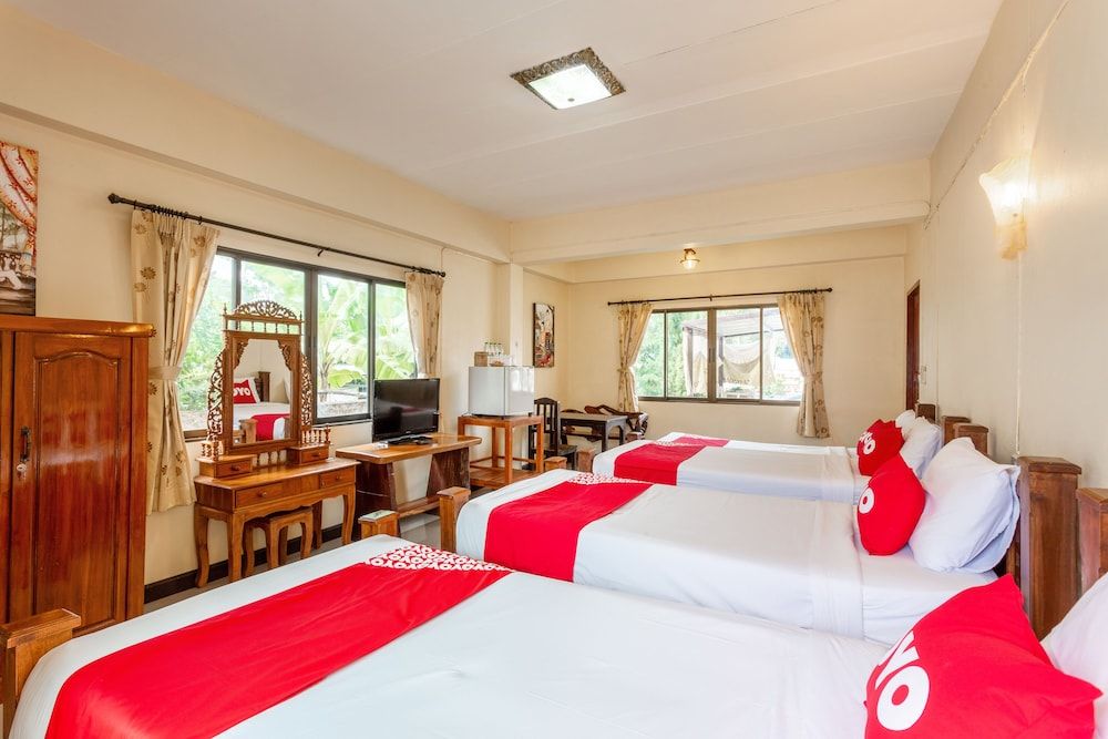 OYO 1024 Thank Place Family Suite 3