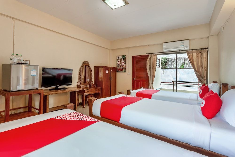 OYO 1024 Thank Place Superior Suite 5