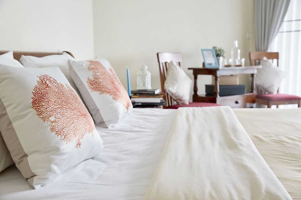 Villa Navin Resort Family Suite, 2 Bedrooms, Sea View, Oceanfront 4