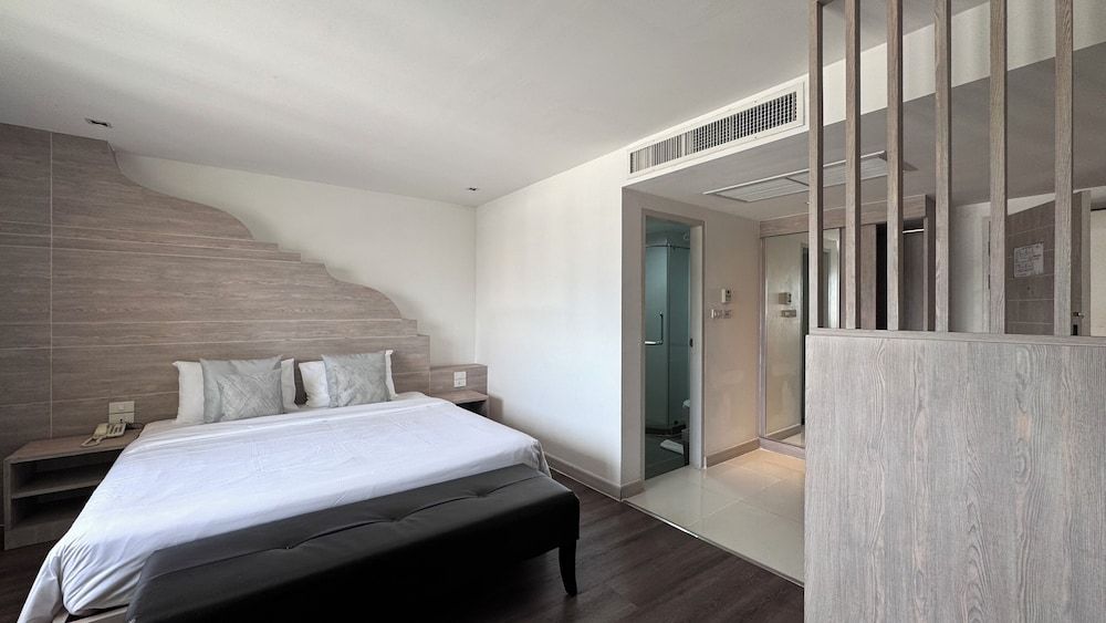 undefined Methavalai Residence 4