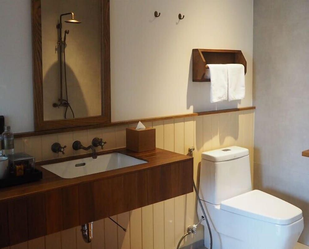 CHANN Bangkok-Noi Superior Studio Garden View 10