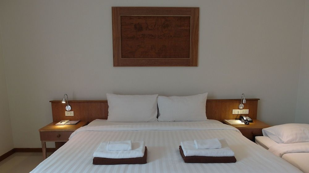 undefined Crystal Lamai Hotel 10