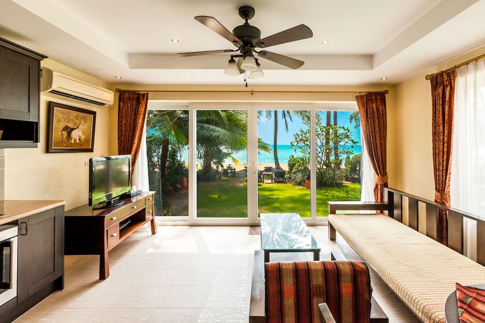 undefined Little Sunshine Boutique Beach Resort & Spa 2