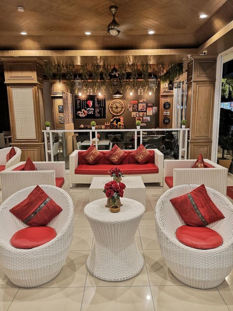 undefined Patong Princess Hotel 7