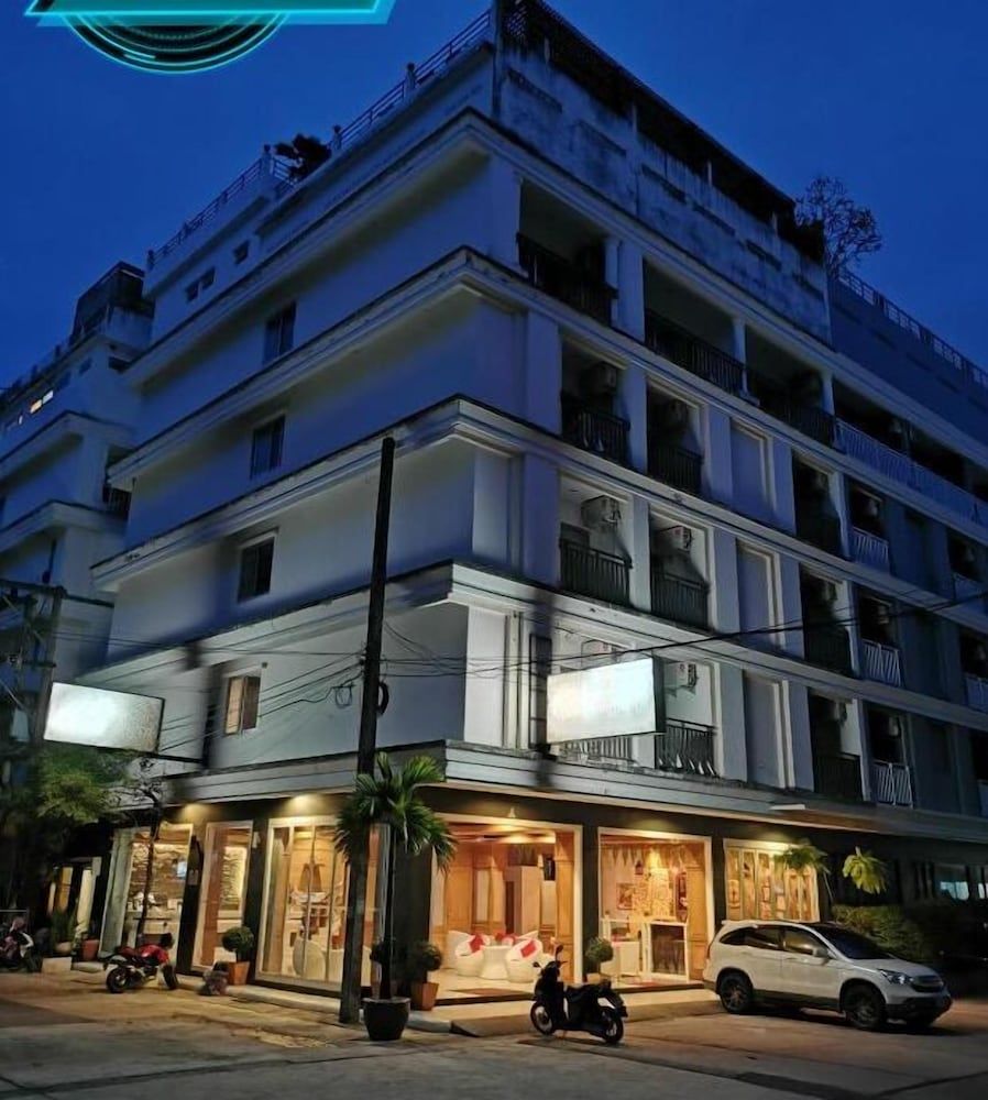 undefined Patong Princess Hotel 6