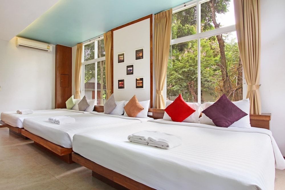 Nana Resort Kaengkrachan Family Room for 6 persons 3