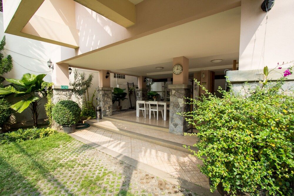 undefined Triple Palms House 8