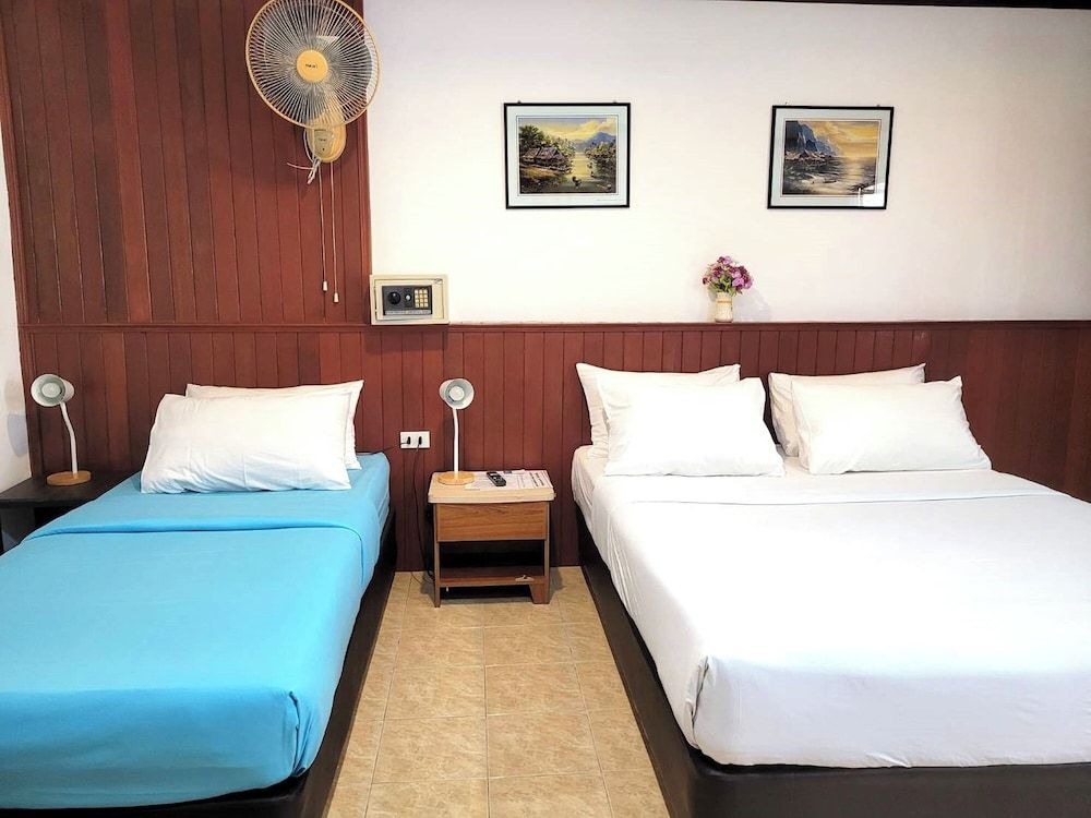 Deluxe Triple Room with Balcony