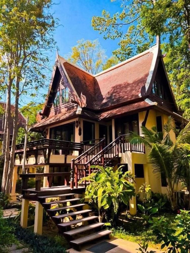 undefined Chivapuri Beach Resort 5