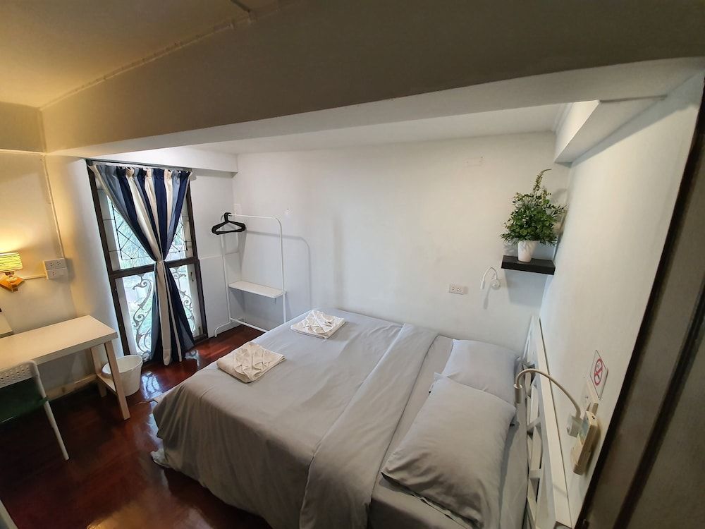 undefined Home16 Hostel 16 4