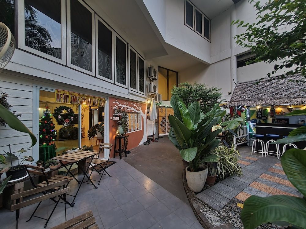 undefined Home16 Hostel 16 7