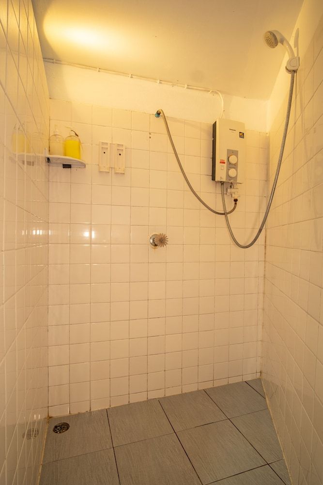 Home16 Hostel 16 Deluxe Double Room, 1 King Bed, Terrace 6