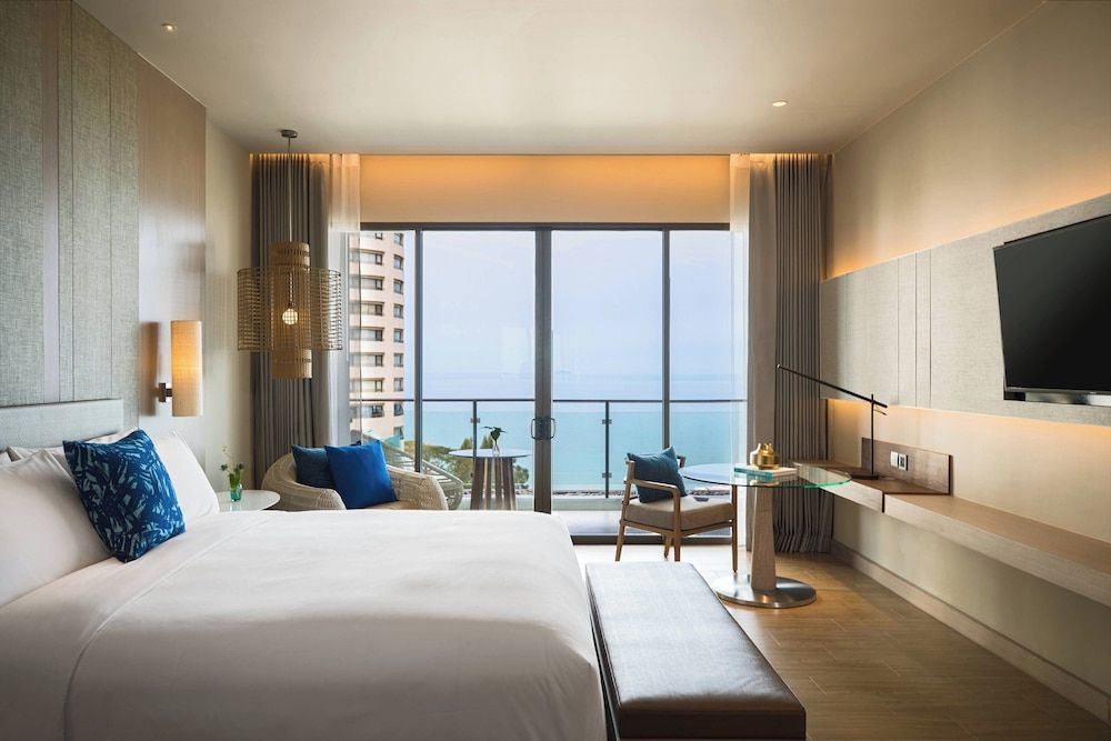 Suite, 1 Bedroom, Sea View (Balcony)