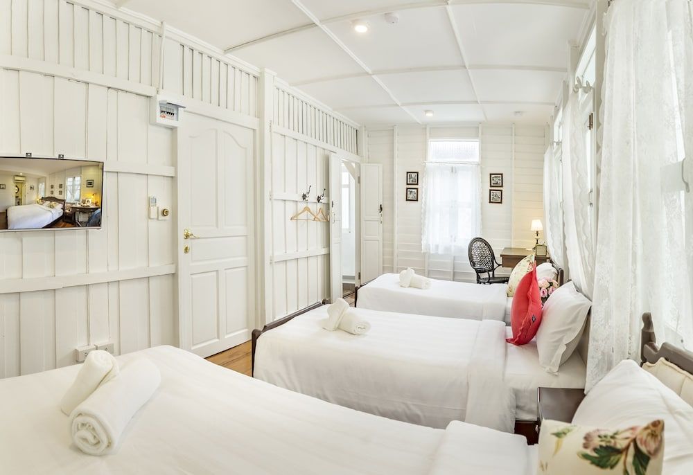 undefined Baan Kachitpan 6