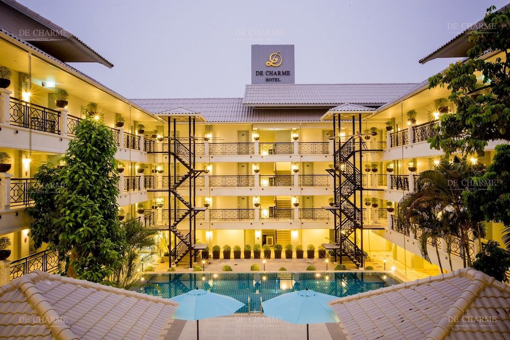 undefined De Charme Hotel
