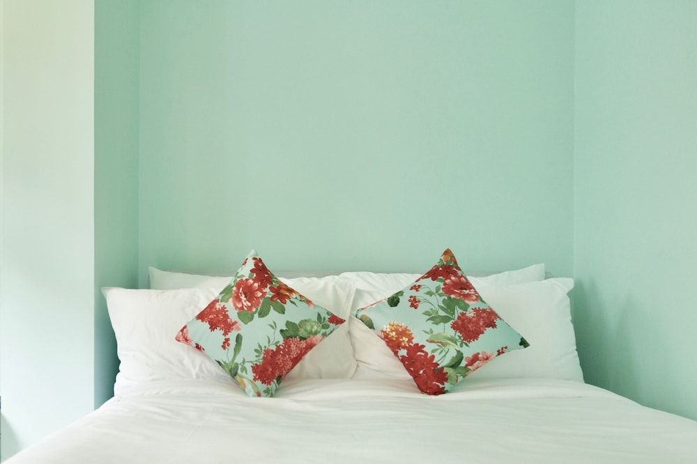 Noursabah Bed Bangkok Deluxe Double Bed 2