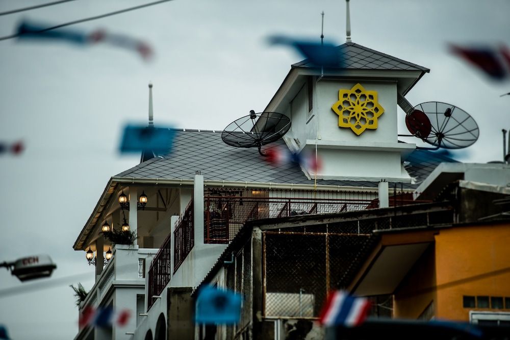 undefined Noursabah Bed Bangkok 9