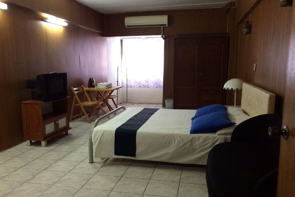 Win Bangna Hotel Deluxe Double Room 3