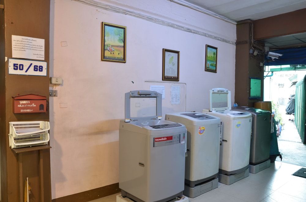 undefined The Backpacker Station 10